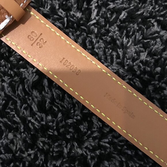 Anagram Belt in Pebble Grain Calfskin 80 - Picture 6 of 7